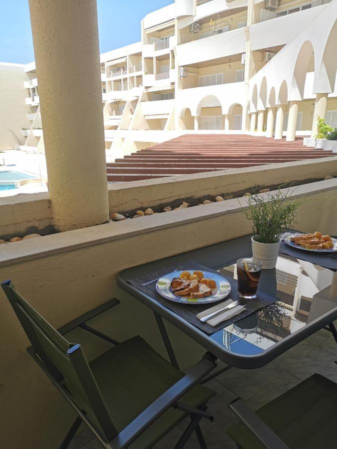 Apartamento T2 Palmeira Gale-Praia Da Gale Guia  Exteriér fotografie