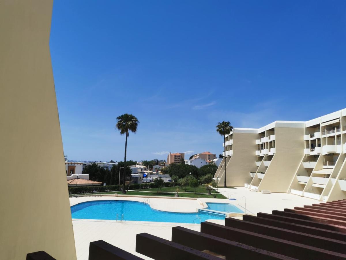 Apartamento T2 Palmeira Gale-Praia Da Gale Guia  Exteriér fotografie
