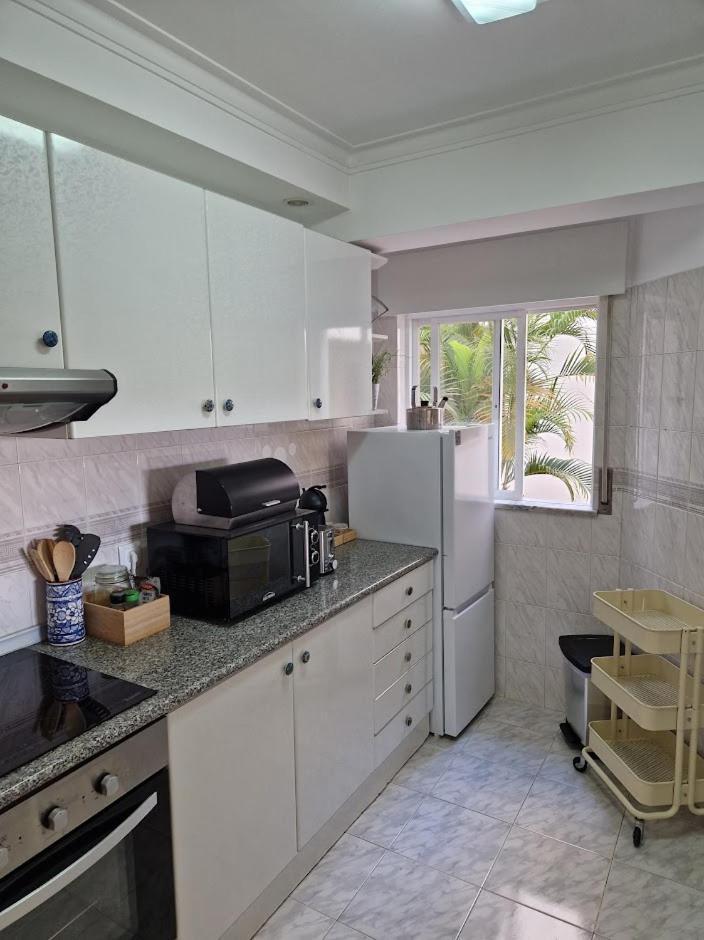 Apartamento T2 Palmeira Gale-Praia Da Gale Guia  Exteriér fotografie