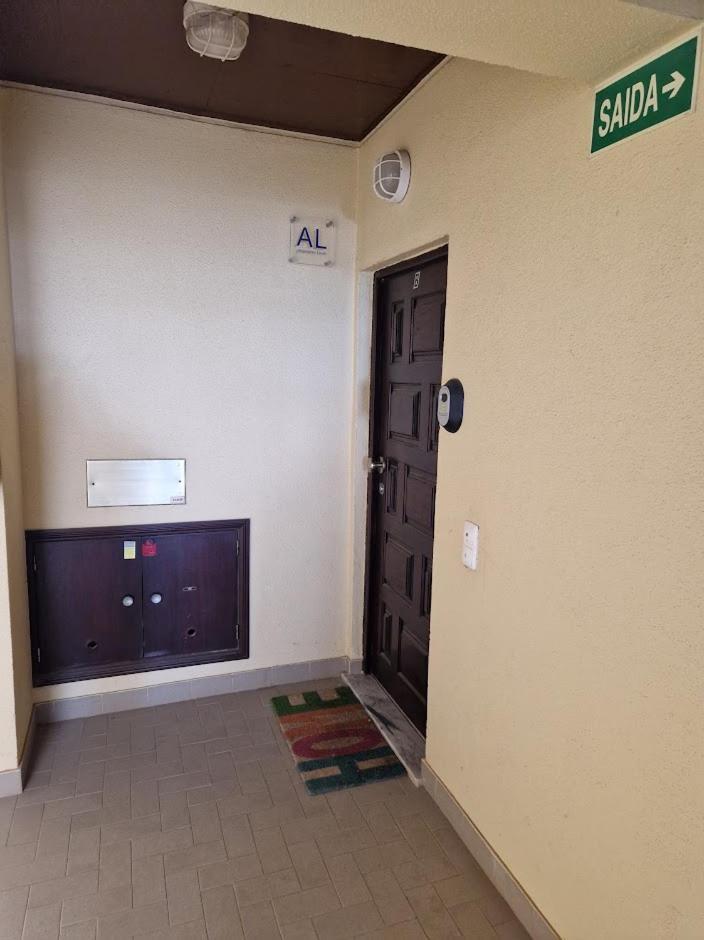 Apartamento T2 Palmeira Gale-Praia Da Gale Guia  Exteriér fotografie